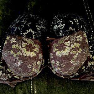 New! Victoria’s Secret Bras 38C